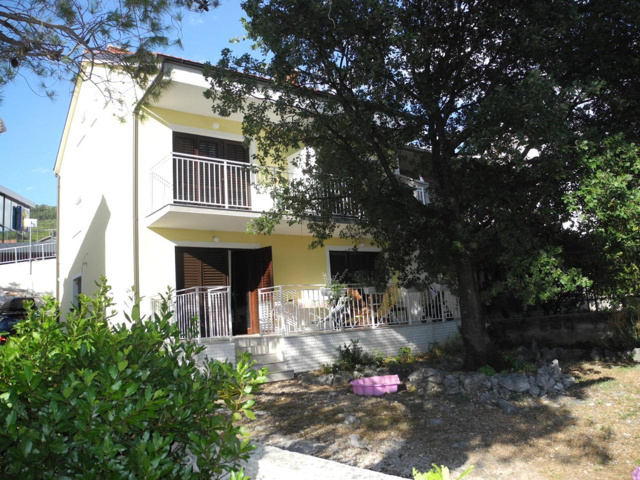 Apartments Nives Crikvenica Buitenkant foto